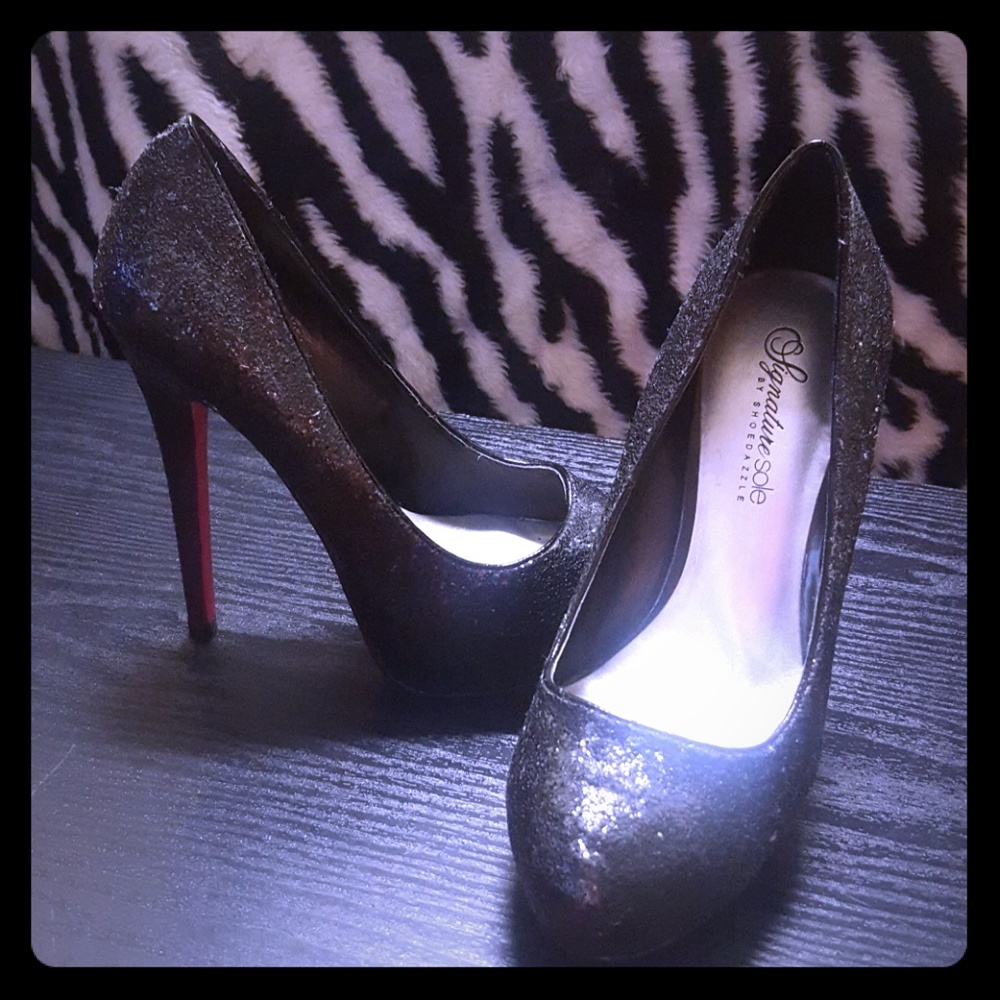 Black Glitter Pumps